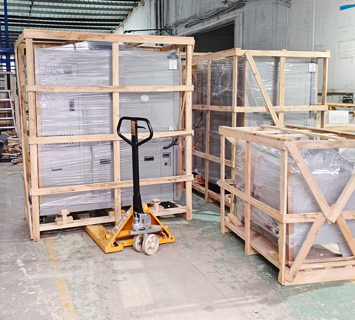 盐雾腐蚀试验箱 盐雾腐蚀试验箱